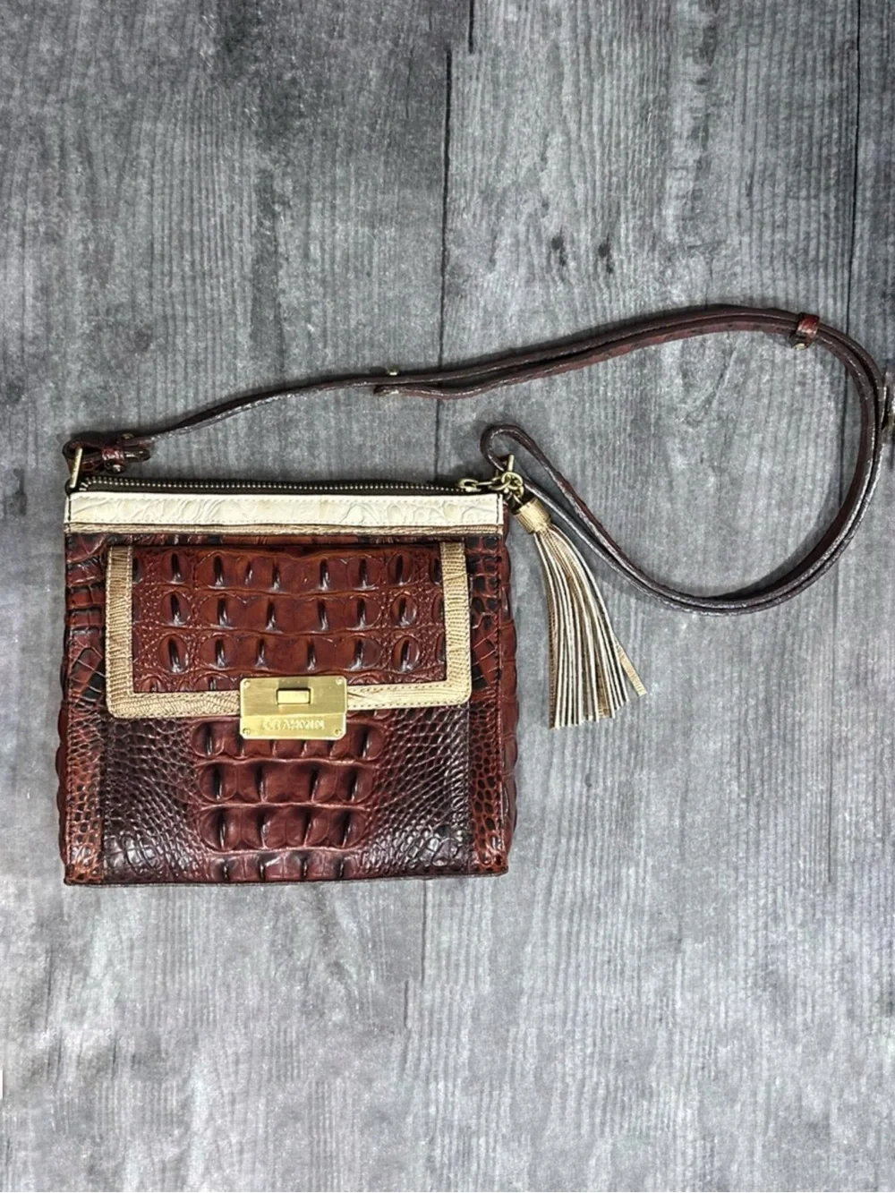 Brahmin mimosa tri